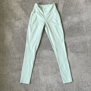 VGC Light Green Gymshark Leggings with Pockets Size XS